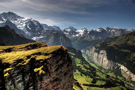 Trip Guide Lauterbrunnen Valley Switzerland - XciteFun.net