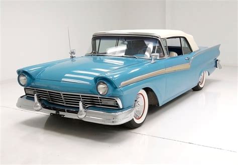 1957 Ford Fairlane | Classic Auto Mall