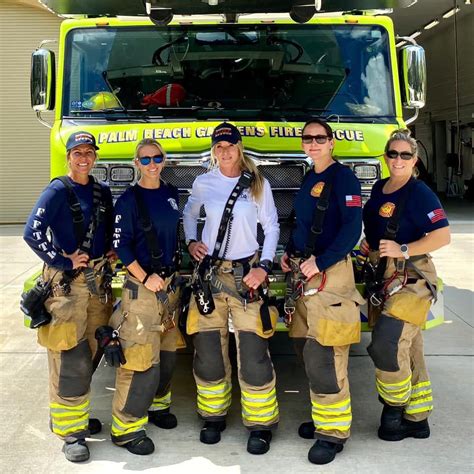 Palm Beach Gardens Fire Rescue's All-Female Firefighter Crew Makes History