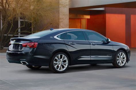 2017 Chevy Impala Review & Ratings | Edmunds