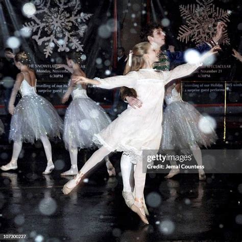 48 Jacqueline Kennedy Onassis School (Ballet) Stock Photos, High-Res Pictures, and Images ...