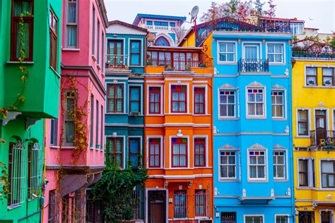 The 5 Most Colorful Places in the World – Travel Curator