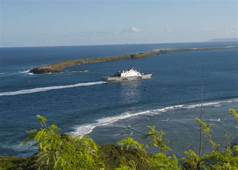 SANTA RITA, Guam (Dec. 11, 2014) The littoral combat ship… | Flickr