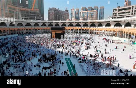 Makkah kaaba Stock Videos & Footage - HD and 4K Video Clips - Alamy