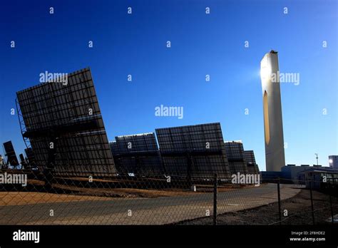 PS10 Solar Power Plant, Planta Solar 10, is the world's first commercial concentrating solar ...