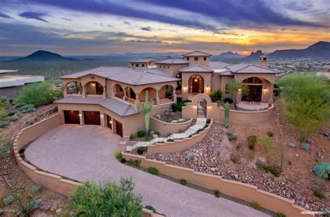 $3 Million Mountaintop Home In Fountain Hills, AZ | Homes of the Rich – The Web's #1 Luxury Real ...