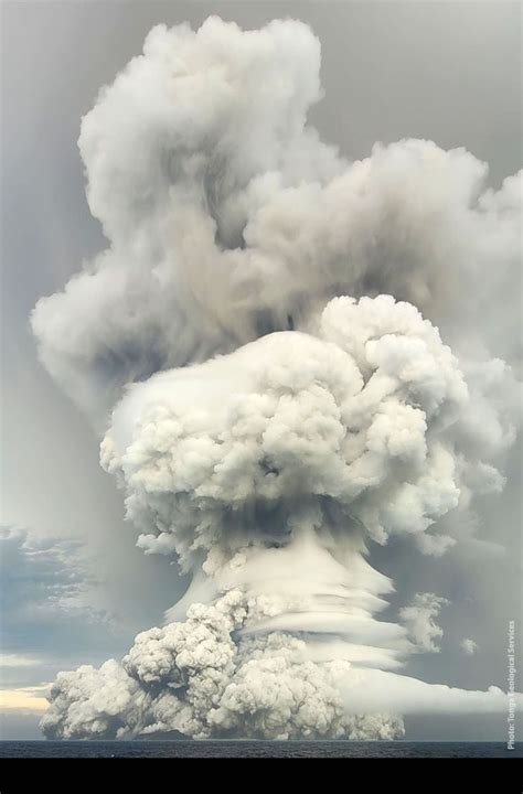 Hunga Tonga–Hunga Haʻapai eruption created the highest volcanic cloud ever recorded - The Watchers