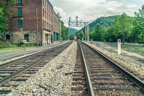 The Story Behind This West Virginia Ghost Town Will Fascinate You ...