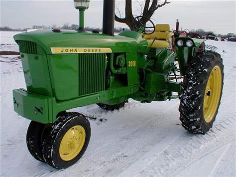 John Deere 3010 gas tractor with 3 point hitch for sale