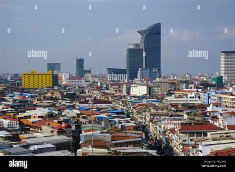 Phnom Penh skyline, Cambodia Stock Photo - Alamy