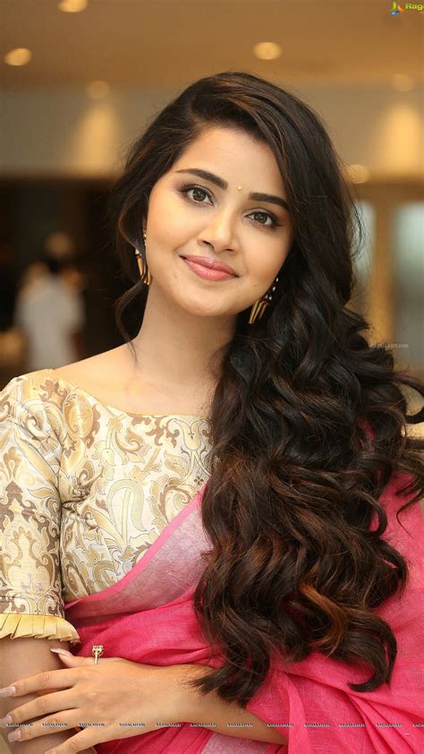 Anupama Parameswaran, Anupama, South, Heroine HD phone wallpaper | Pxfuel