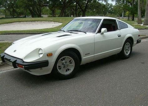 Seller of Classic Cars - 1979 Datsun Z-Series (White/Red)