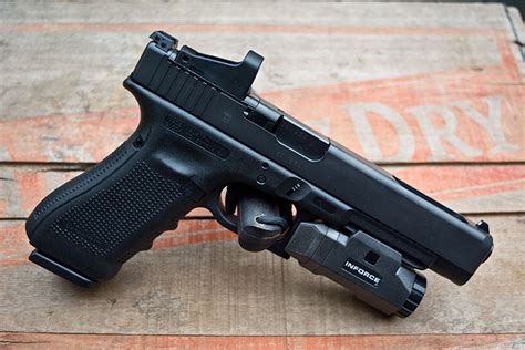 GLOCK MOS REVIEW: RED-DOT READY GLOCKS! - Calibremag.ca