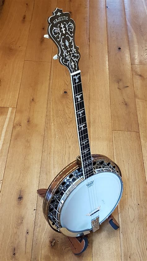 Pure Banjo » Majestic Professional Rosewood Tenor Banjo