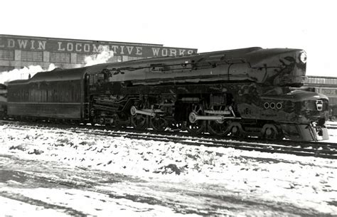 [3600x2319] PRR T1 4-4-4-4 #5526 Leaves Baldwin Locomotive Works /r/steamporn : r/LargeImages