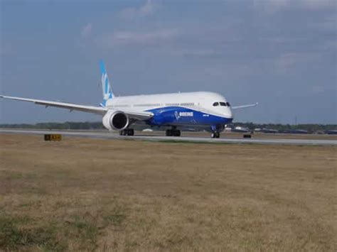 Boeing 787 Dreamliner Spotting Guide, Tips for Airliner Spotters ...