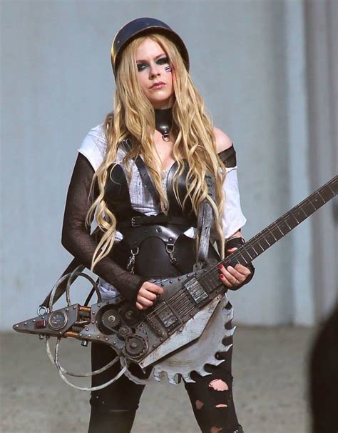 Rock N Roll Behind The Scenes - Avril Lavigne Photo (35207907) - Fanpop