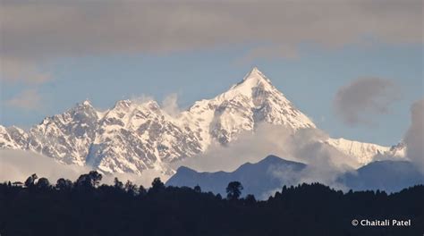 And She Was Seen – The Mighty Kangchenjunga – Maps-Stamps-Memories