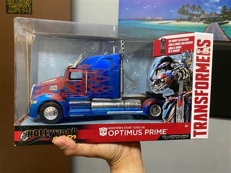 Transformers Optimus Prime Truck 1:24 Scale, Hobbies & Toys ...