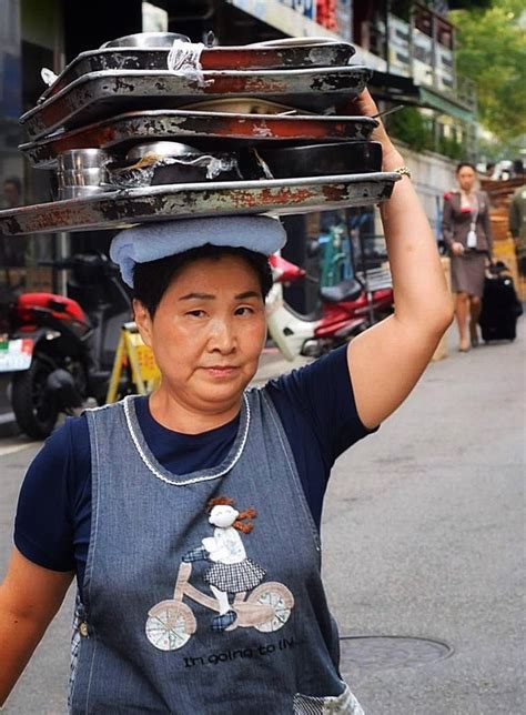 Collecting Food Trays | Seoul, South Korea | sembach001 | Flickr