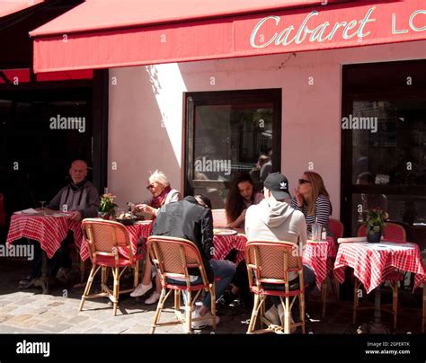 Restaurant, Montmartre, Paris, France Stock Photo - Alamy