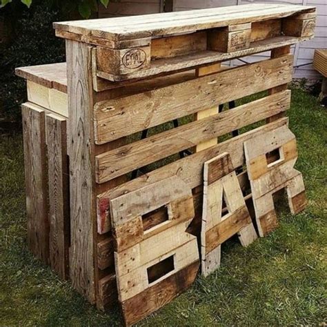 Creative Home Furnishing Out of Used Wood Pallets – Pallet Projects ...