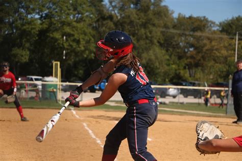 10 Little League Softball Drills - HowTheyPlay