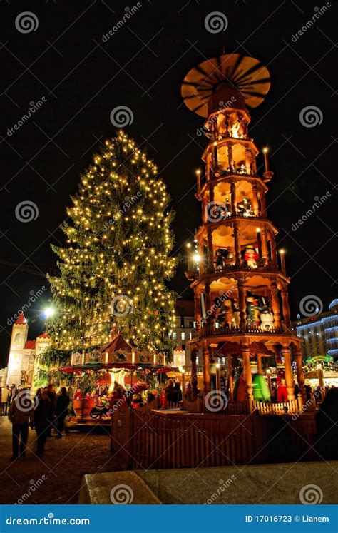 Dresden christmas market stock image. Image of saxony - 17016723