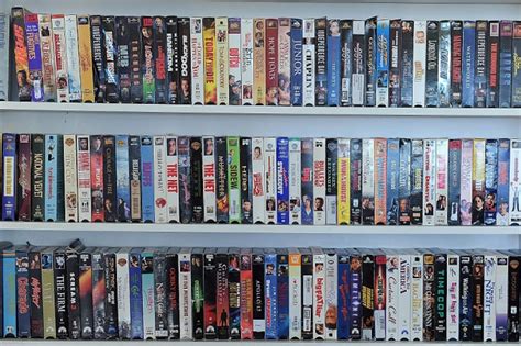 Cinema Chain Bringing Back Blockbuster-Style VHS Rentals for Free | Complex