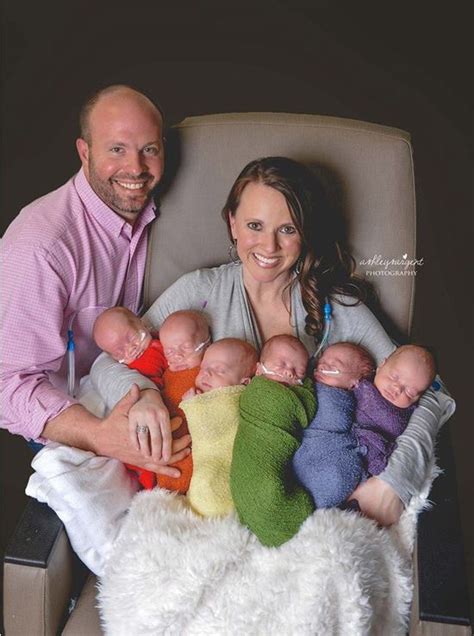 Parents Pose Sextuplets In Awe-Worthy Photo Shoot, Now Have 9 Children In Total