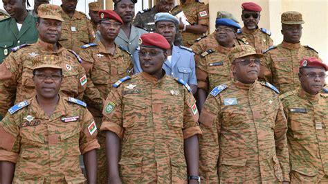 L'Union africaine lance un ultimatum à l'armée burkinabè
