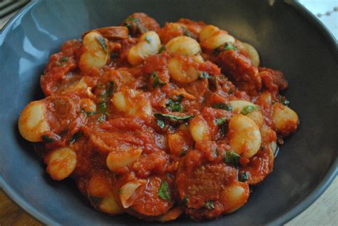 Simple One Pot Bean and Chorizo Stew Recipe - Student Eats