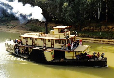 Paddle boats at big cedar ~ Canoe thwart design