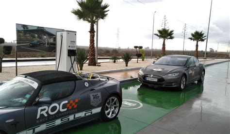 Tesla opens their first Superchargers in Africa with two new stations ...