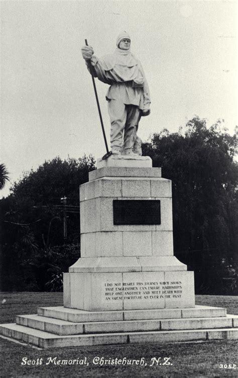 Scott statue plinth | discoverywall.nz