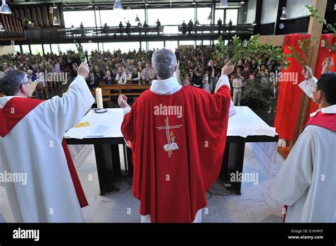 Palm sunday celebration Stock Photo - Alamy