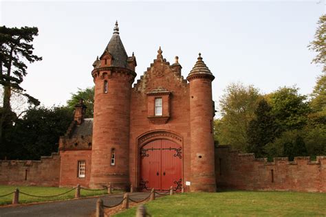 Ayton Castle | Castle in Ayton, Berwickshire | Stravaiging around Scotland