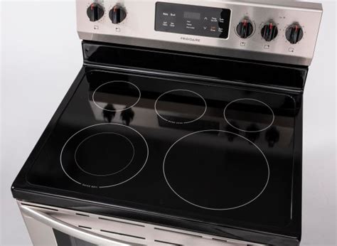 Frigidaire FFEF3054TS Range Review - Consumer Reports