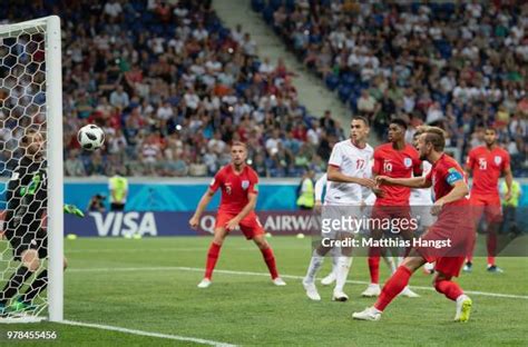 4,954 Harry Kane 2018 World Cup Photos & High Res Pictures - Getty Images