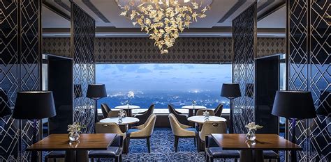 About the Horizon Club Image | Shangri-La's Eros Hotel New Delhi