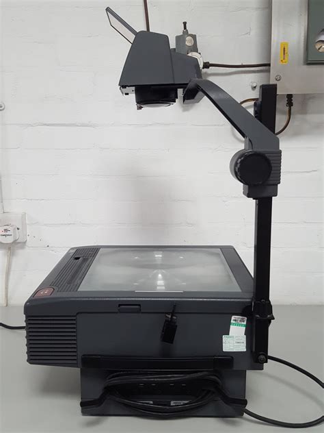 Overhead projector - bezyqr