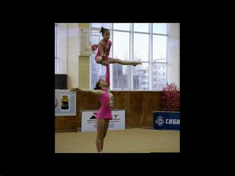 ONE HAND OVERHEAD LIFT CARRY - YouTube