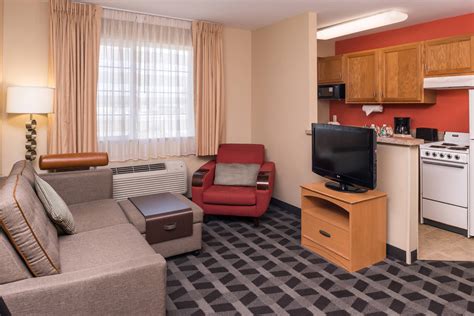 Hotel in Anaheim, CA | TownePlace Suites Anaheim Maingate Near Angel Stadium