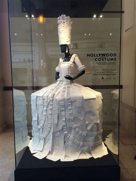 Hollywood costume | Hollywood costume, Decor, Hollywood