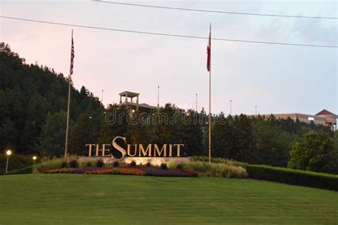 The Summit in Birmingham, Alabama. Editorial Stock Image - Image of ...