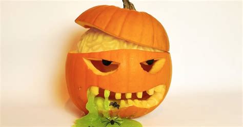 Pumpkin Carving With Brain | POPSUGAR Smart Living