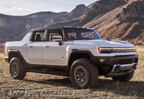 2021 GMC Hummer EV - характеристики, фото, цена.