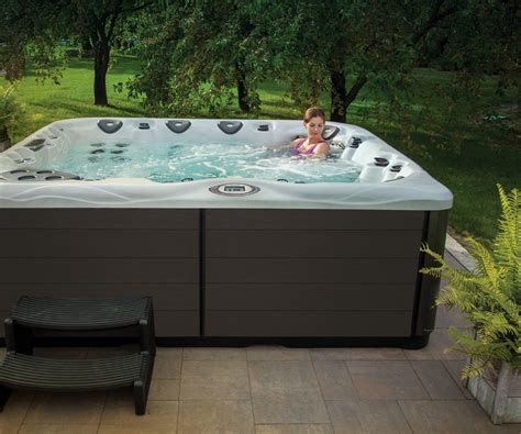 Hot Tubs | Chattanooga Swim Spas + Hot Tubs