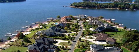 Lake Norman Waterfront Homes for Sale - Explore Waterfront Real Estate