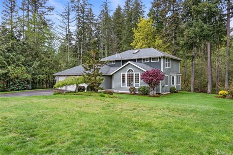 Black Diamond, WA Real Estate - Black Diamond Homes for Sale | realtor.com®